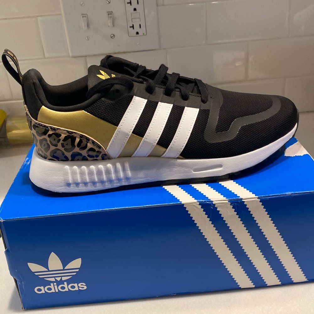 Adidas cheetah sneakers